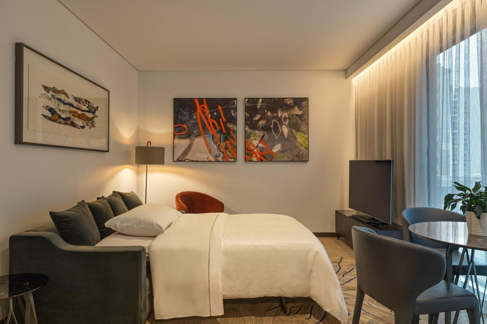 Hotel The Westin Brisbane Exteriér fotografie A bedroom at the hotel